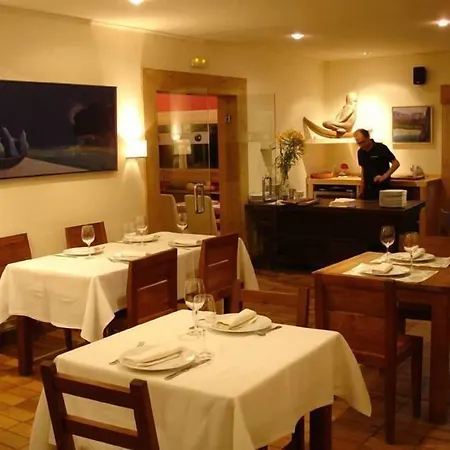 Hotel Manzanos 2*