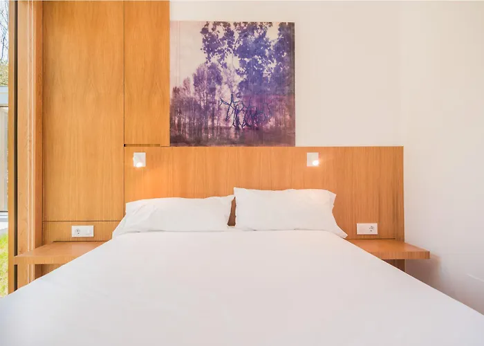 Ξενοδοχείο Manzanos 2*